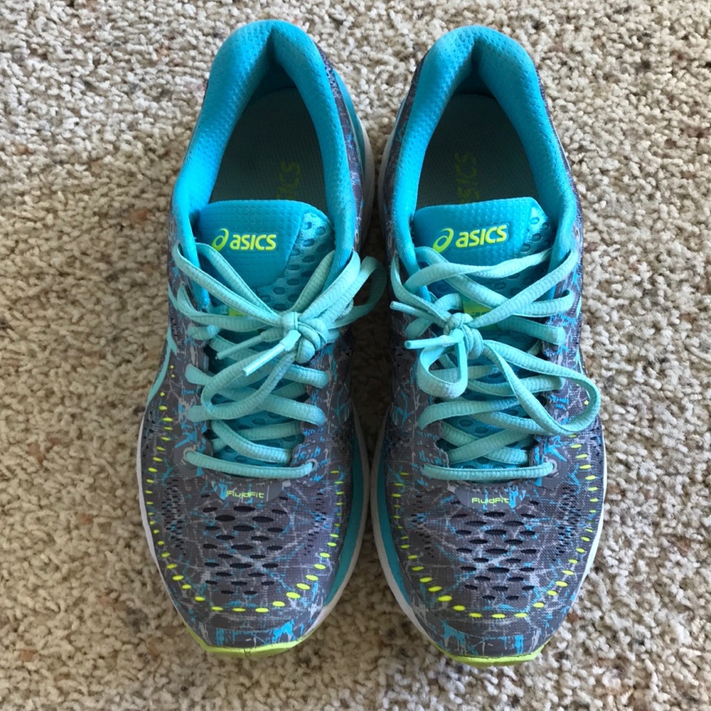 ASICS tennis shoe